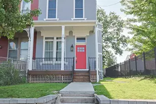 2916 Hackberry St, Cincinnati, OH 45206 - Photo 2