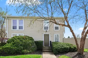 8081 Hetz Dr, Sycamore Township, OH 45242 - Photo 1