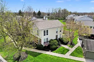 8081 Hetz Dr, Sycamore Township, OH 45242 - Photo 16