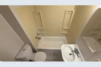 2072 Elm Avenue, Norwood, OH 45212 - Photo 20