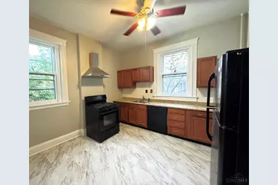 3825 Eastern Avenue, Cincinnati, OH 45226 - Photo 12