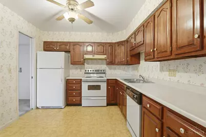 5346 Werk Road #D12, Green Township, OH 45248 - Photo 16