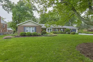 8853 Hollyhock Dr, Cincinnati, OH 45231 - Photo 2