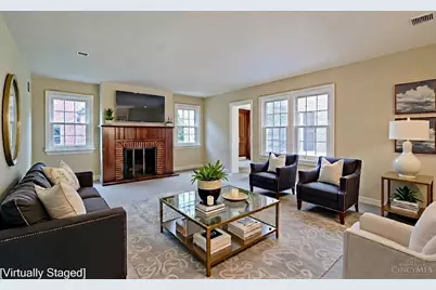 8853 Hollyhock Drive, Springfield Township, OH 45231 - Photo 6