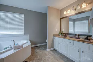 422 Sudbury Dr, Trenton, OH 45067 - Photo 24