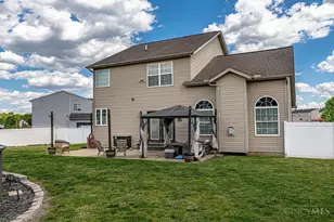 422 Sudbury Dr, Trenton, OH 45067 - Photo 6
