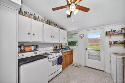 70 Suncrest Drive, Lebanon, OH 45036 - Photo 8