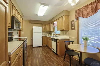 8161 Cox Road, West Chester, OH 45069 - Photo 16