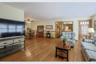 8161 Cox Road, West Chester, OH 45069 - Photo 10