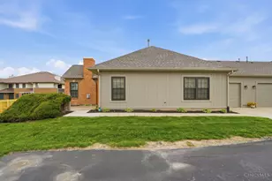 2575 Allister Cir, Miamisburg, OH 45342 - Photo 2