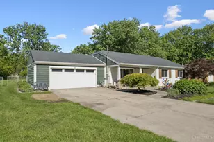 121 Elmlinger Dr, Mason, OH 45040 - Photo 2