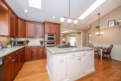 9891 Forestglen Drive, Montgomery, OH 45242 - Photo 16
