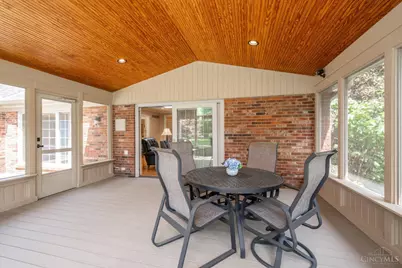 9891 Forestglen Drive, Montgomery, OH 45242 - Photo 24