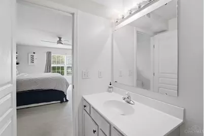 811 S Meadow Circle #305, Springfield Township, OH 45231 - Photo 22