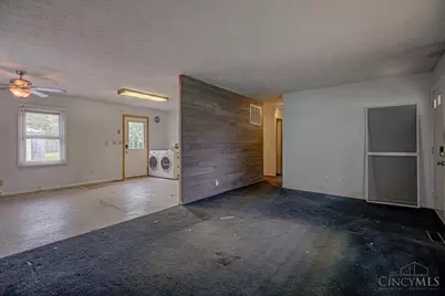 1050 Garnoa Drive, Springfield Township, OH 45231 - Photo 2