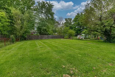 1050 Garnoa Drive, Springfield Township, OH 45231 - Photo 20