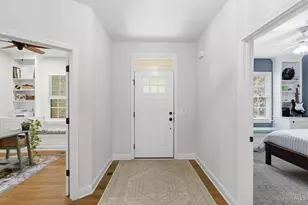 7825 Trailwind Dr, Montgomery, OH 45242 - Photo 6