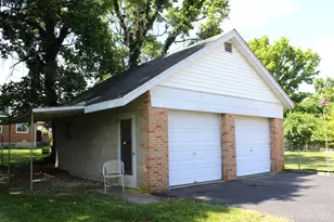 6803 Whitehall Ave, Cincinnati, OH 45230 - Photo 4