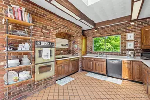 265 Bonham Rd, Springfield Township, OH 45215 - Photo 20