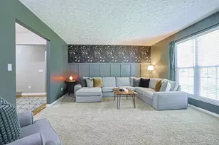 2908 Gloria Ln, Ross Township, OH 45013 - Photo 6