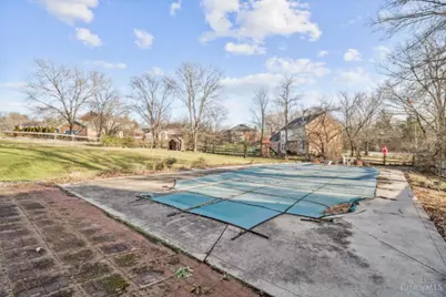 7489 Fitzroy Court, West Chester, OH 45241 - Photo 46