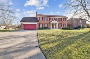 7489 Fitzroy Ct, West Chester, OH 45241 - Photo 1