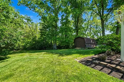 7996 Woody Hollow Drive, West Chester, OH 45241 - Photo 34