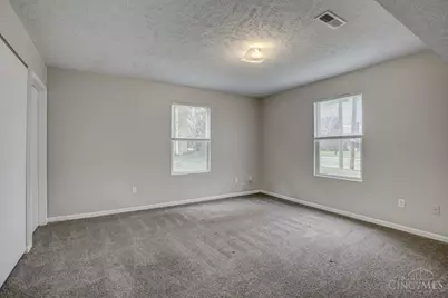 5547 Kirby Avenue, Cincinnati, OH 45239 - Photo 14
