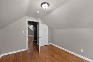 5711 Kenneth Ave, Cincinnati, OH 45224 - Photo 8