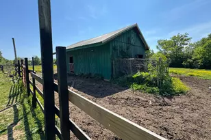 7111 Elk Creek Rd, Madison Township, OH 45042 - Photo 8