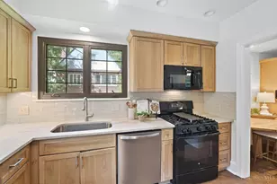 3931 Leyman Dr, Cincinnati, OH 45229 - Photo 14