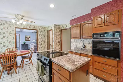 6709 Devonwood Drive, Cincinnati, OH 45224 - Photo 48
