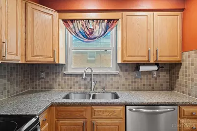 1996 Robinway Drive, Anderson Township, OH 45230 - Photo 6
