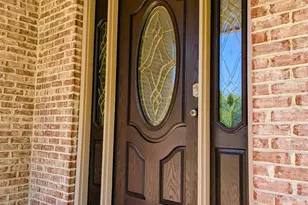 305 Eagle Knoll Dr, Washington Township, OH 45153 - Photo 6