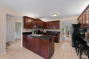 3559 Kroger Ave, Cincinnati, OH 45226 - Photo 8