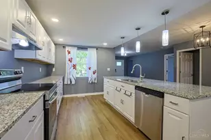 1277 Brushwood Ave, Cincinnati, OH 45224 - Photo 14