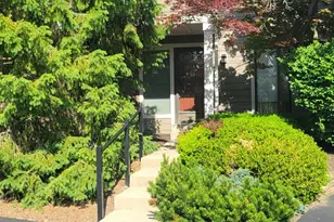 9860 Timbers Dr, Blue Ash, OH 45242 - Photo 1