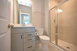 9248 Amethyst Ln, West Chester, OH 45241 - Photo 18