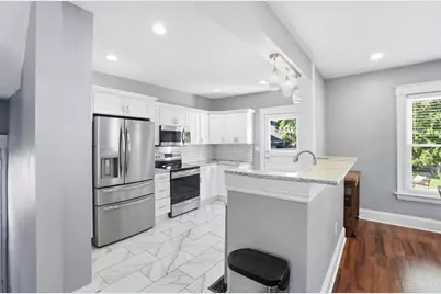 3457 Cardiff Avenue, Cincinnati, OH 45209 - Photo 16