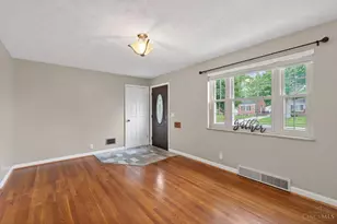 4153 Larchview Dr, Sycamore Township, OH 45236 - Photo 14