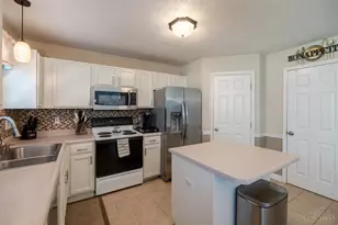 1172 Wildflower Ln, Hamilton Township, OH 45039 - Photo 12