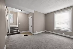 2074 Benninghofen Ave, Hamilton, OH 45015 - Photo 8