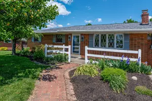 7654 Wendel Dr, West Chester, OH 45241 - Photo 2