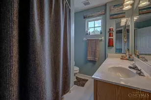516 Delaware Crossing, Trenton, OH 45067 - Photo 20