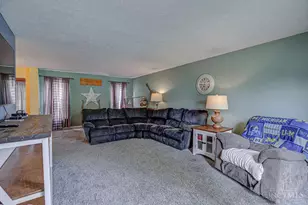 516 Delaware Crossing, Trenton, OH 45067 - Photo 4