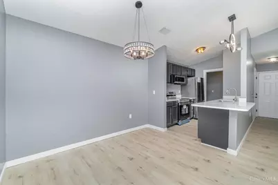 8480 Island Pines Place #8, Deerfield Township, OH 45039 - Photo 2
