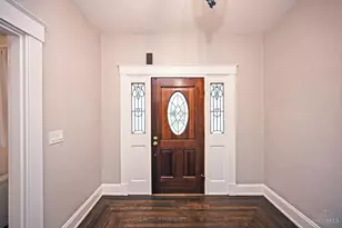 4220 Eileen Dr, Cincinnati, OH 45209 - Photo 6