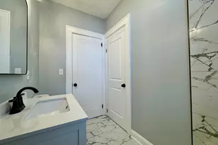 2942 Woodrow Ave, Cincinnati, OH 45211 - Photo 26