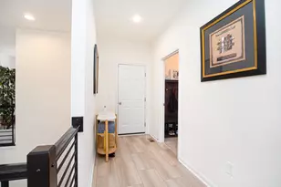 10015 Washington Gln Dr, Washington Twp, OH 45458 - Photo 14