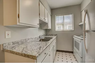522 Elliott Avenue, Arlington Heights, OH 45215 - Photo 22